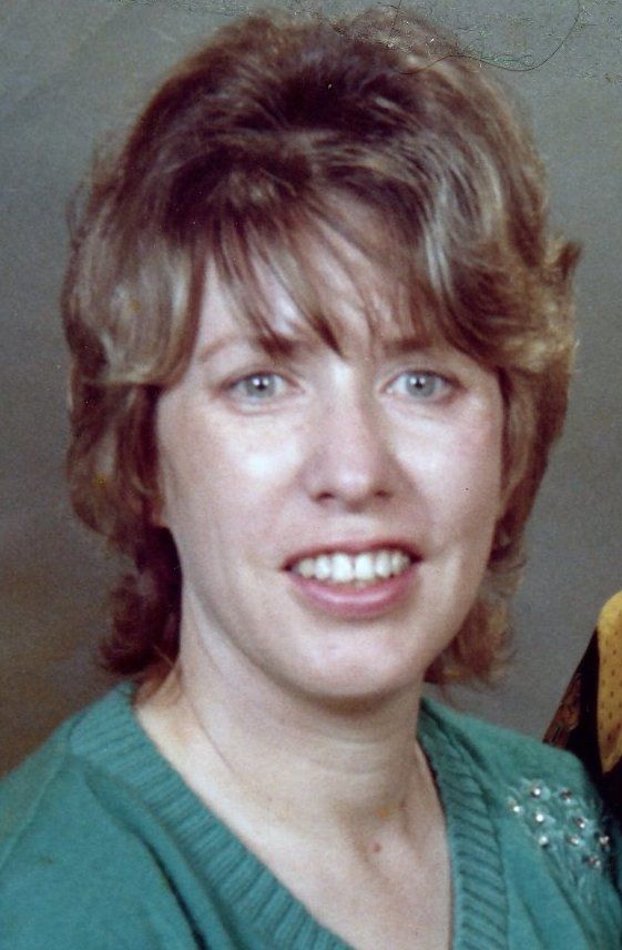 Gross, Carol (nee Busch)